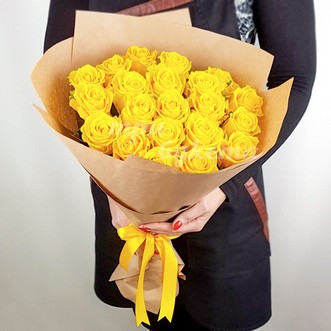 21 желтая роза